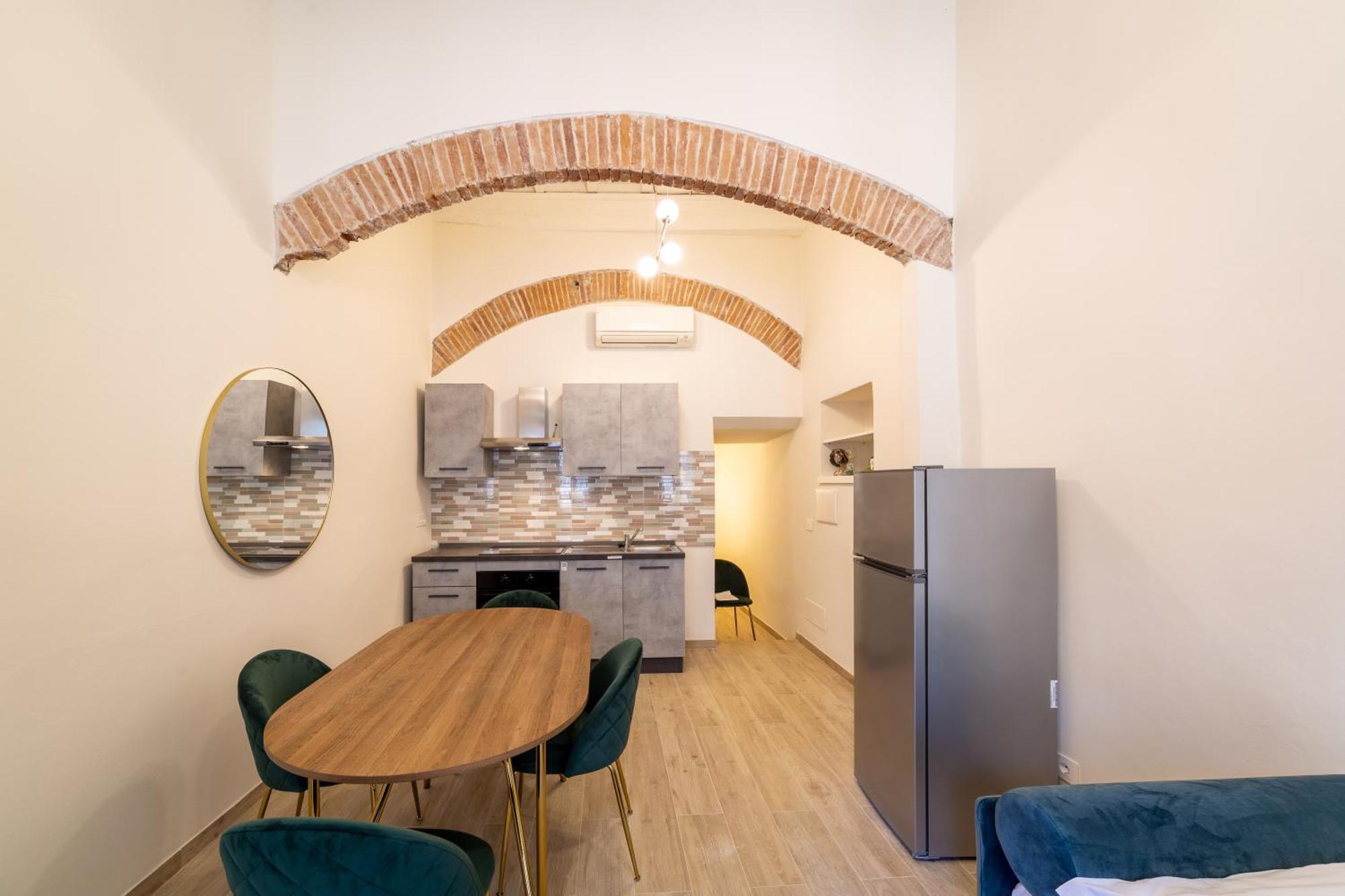 Via Deineri 22 Apartamento *